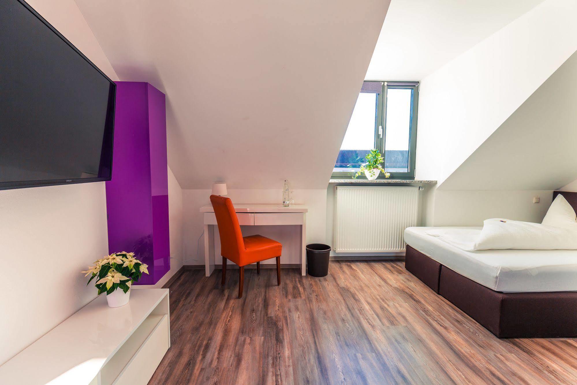 Hotel Arooma Erding Kültér fotó